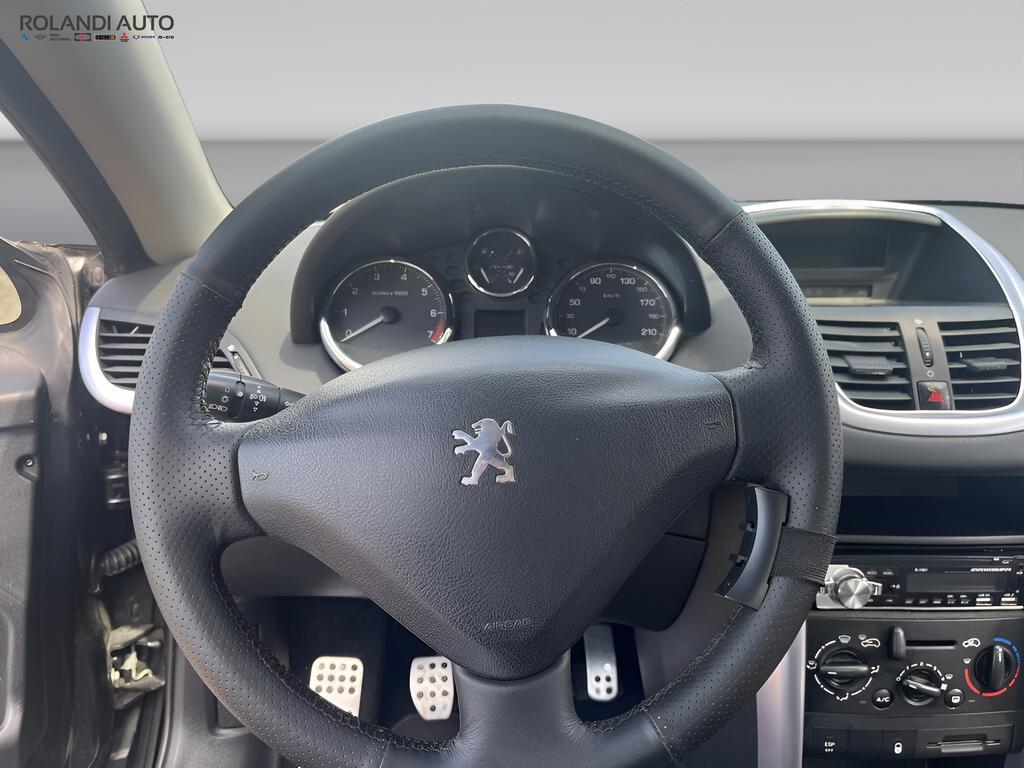 Peugeot 207 CC 1.6 Feline
