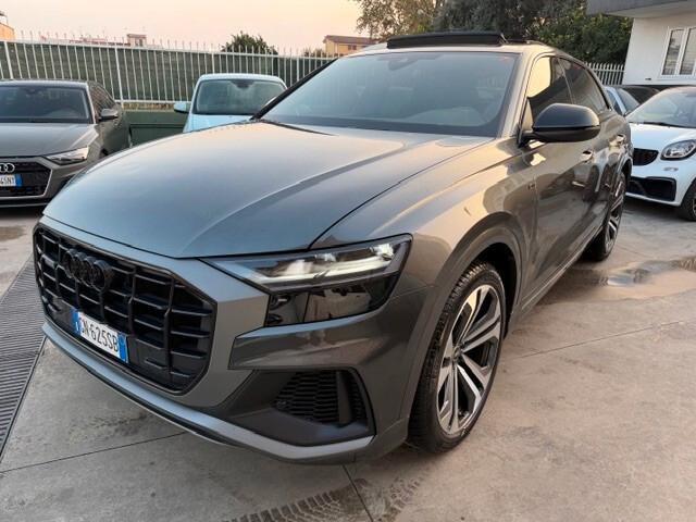 Audi Q8 55 TFSI quattro tiptronic S line edition