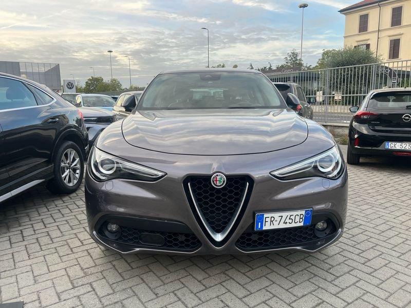 Alfa Romeo Stelvio 2.2 Turbodiesel 180 CV AT8 Executive