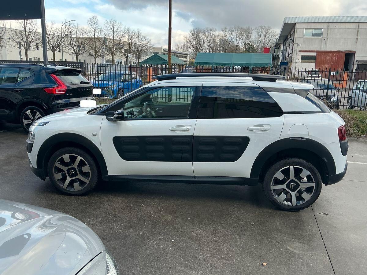 Citroen C4 Cactus BlueHDi 100 Shine
