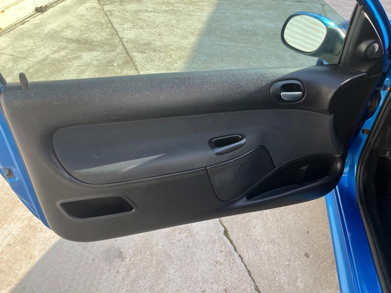 Peugeot 206 1.4 16V 3p. XS