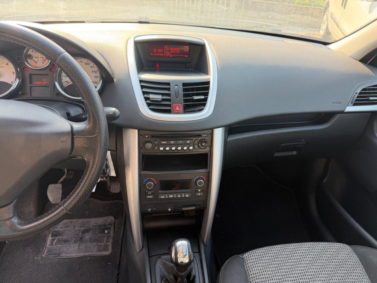 Peugeot 207 1.6 8V HDi 93CV 5p. XS