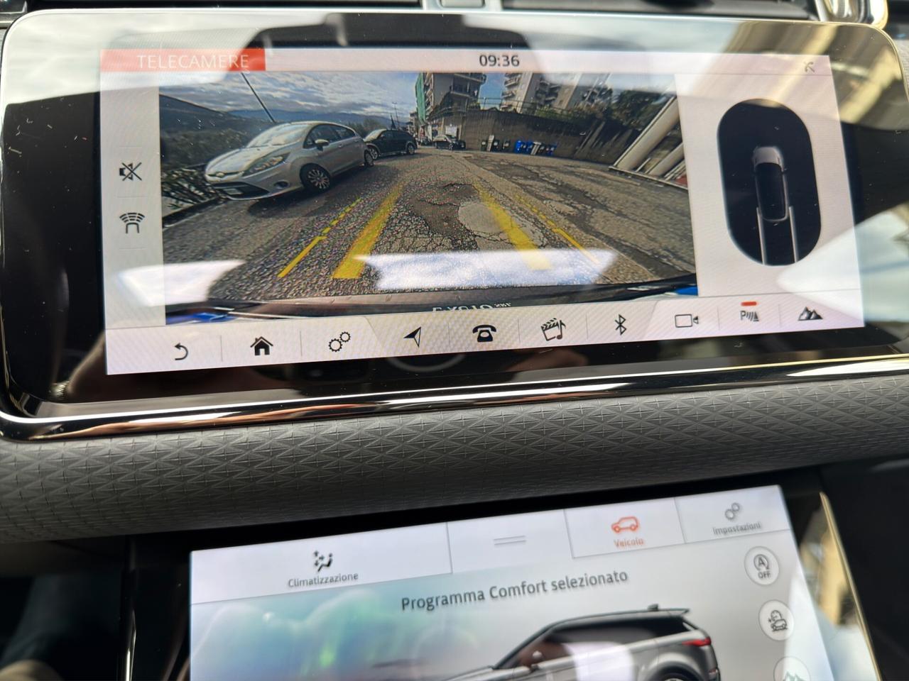 Land Rover Range Evoque 2.0D I4 180 CV AWD Auto R-Dynamic HSE