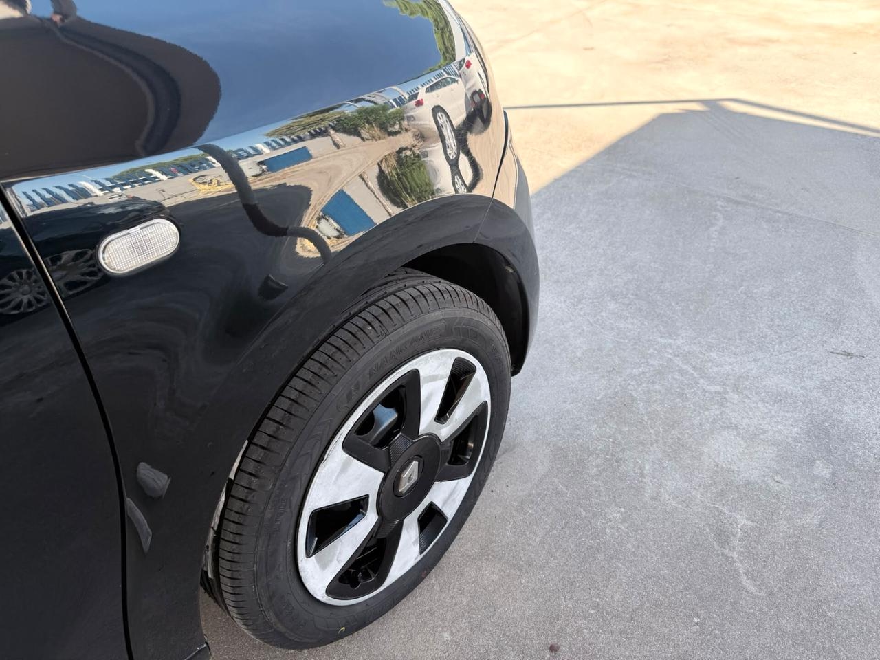 Renault Twingo 1.0 SCe Live
