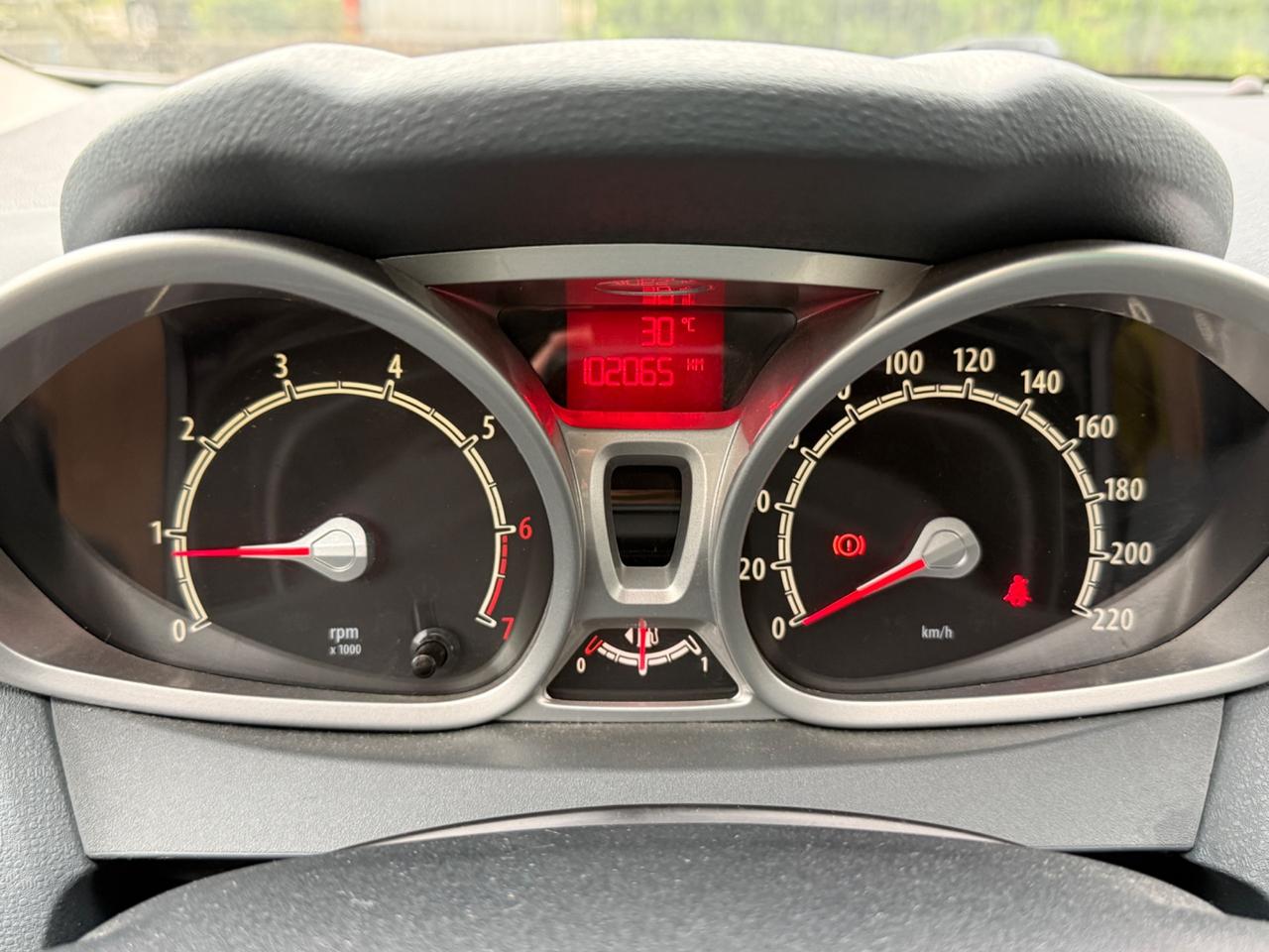 Ford Fiesta 1.4 5 porte GPL Titanium 96cv