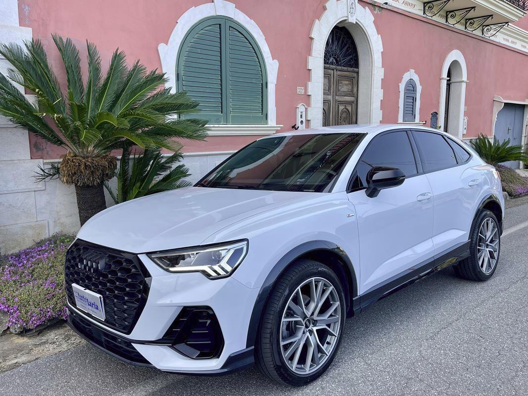Audi Q3 SPB 35 TDI S tronic S line edition Interno/Esterno-Navigazione MMI plus-Fari Full Led matrix-Retrocamera-Cerchi lega Audi Sport 20"-Pack Black edition