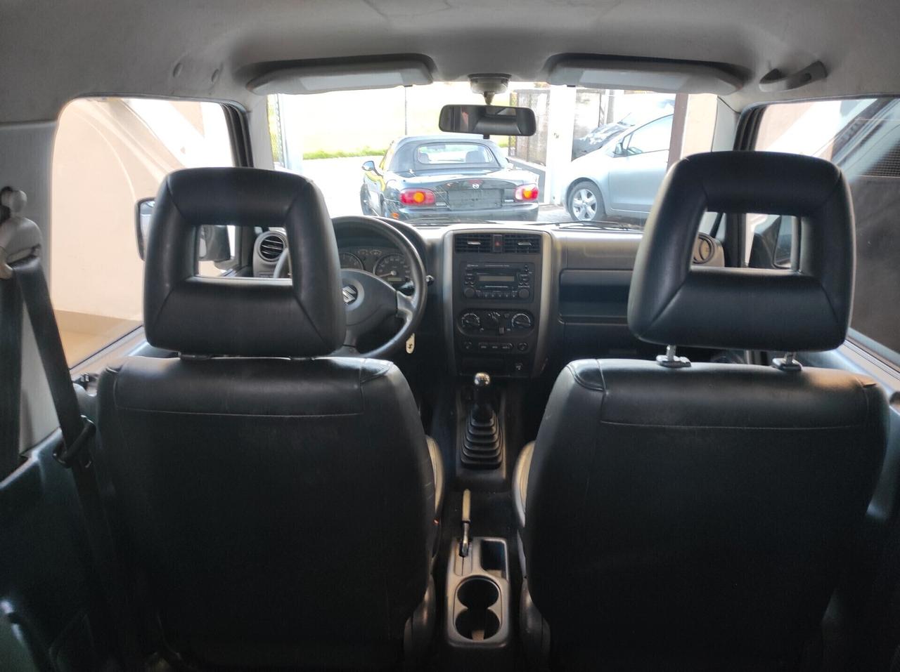 Suzuki Jimny 1.3i 16V cat 4WD JLX