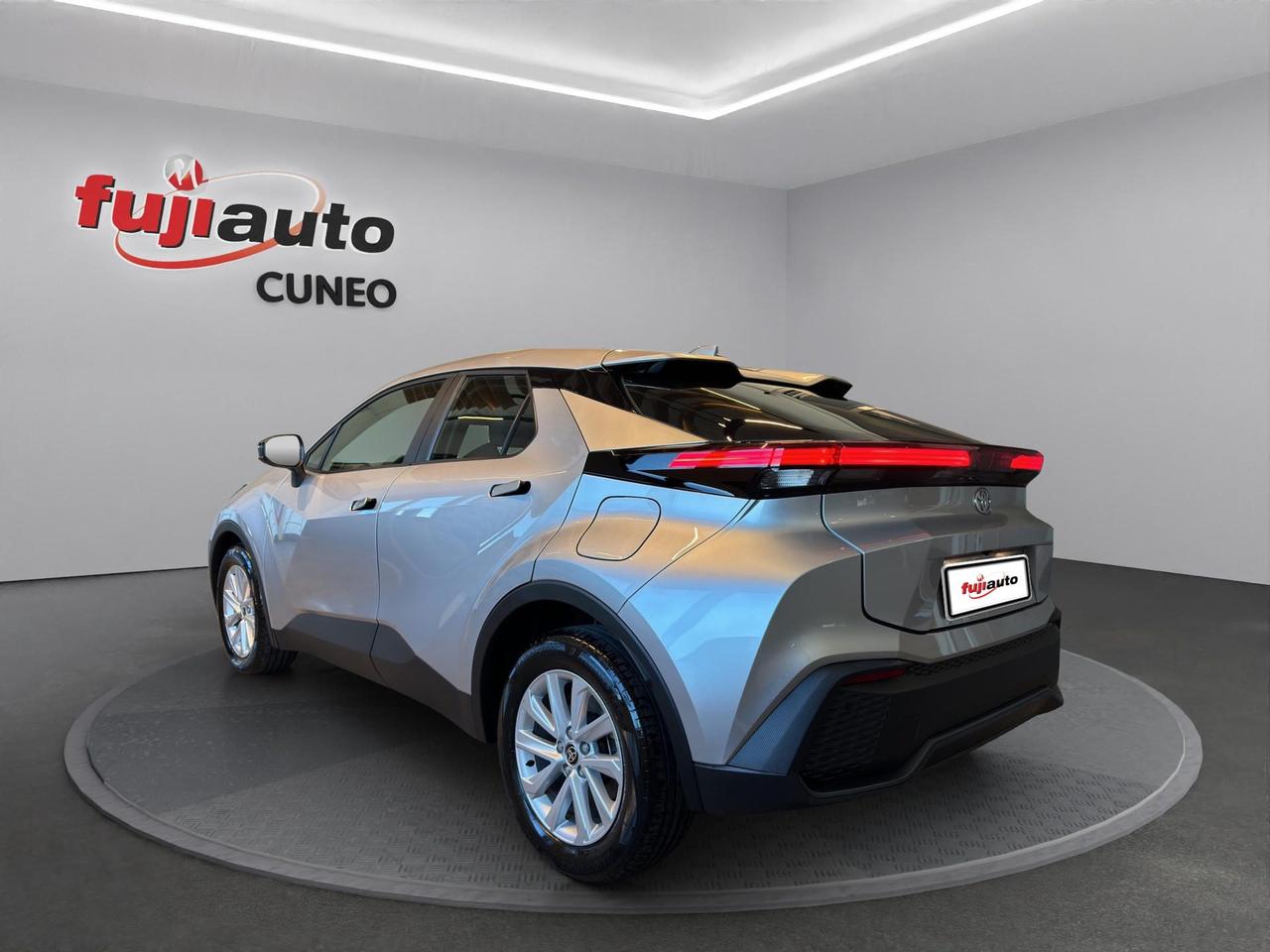 Toyota C-HR 1.8 hev Active fwd e-cvt