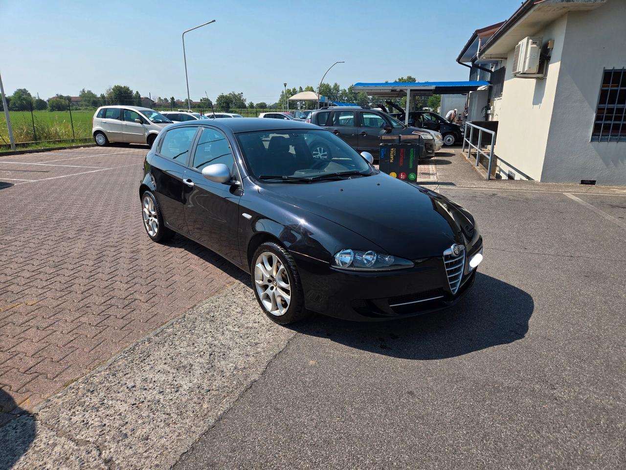 Alfa Romeo 147 1.6 105cv 5 porte, SOLO 44.000KM! OK NEOPATENTATI, GARANZIA! 2011