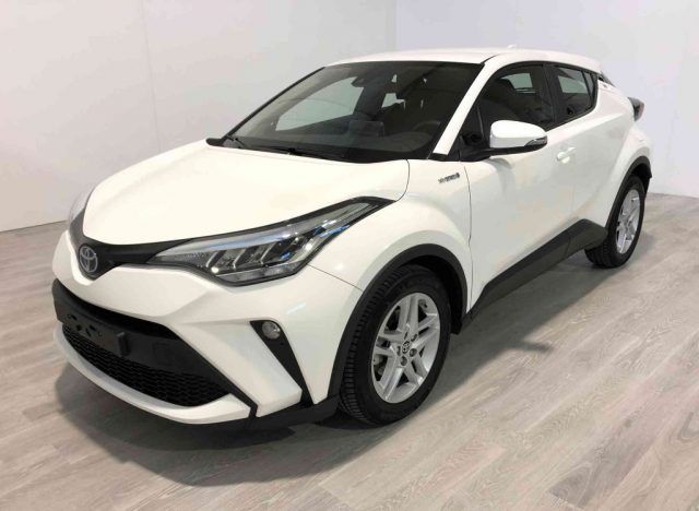 TOYOTA C-HR 1.8 Hybrid E-CVT Dynamic