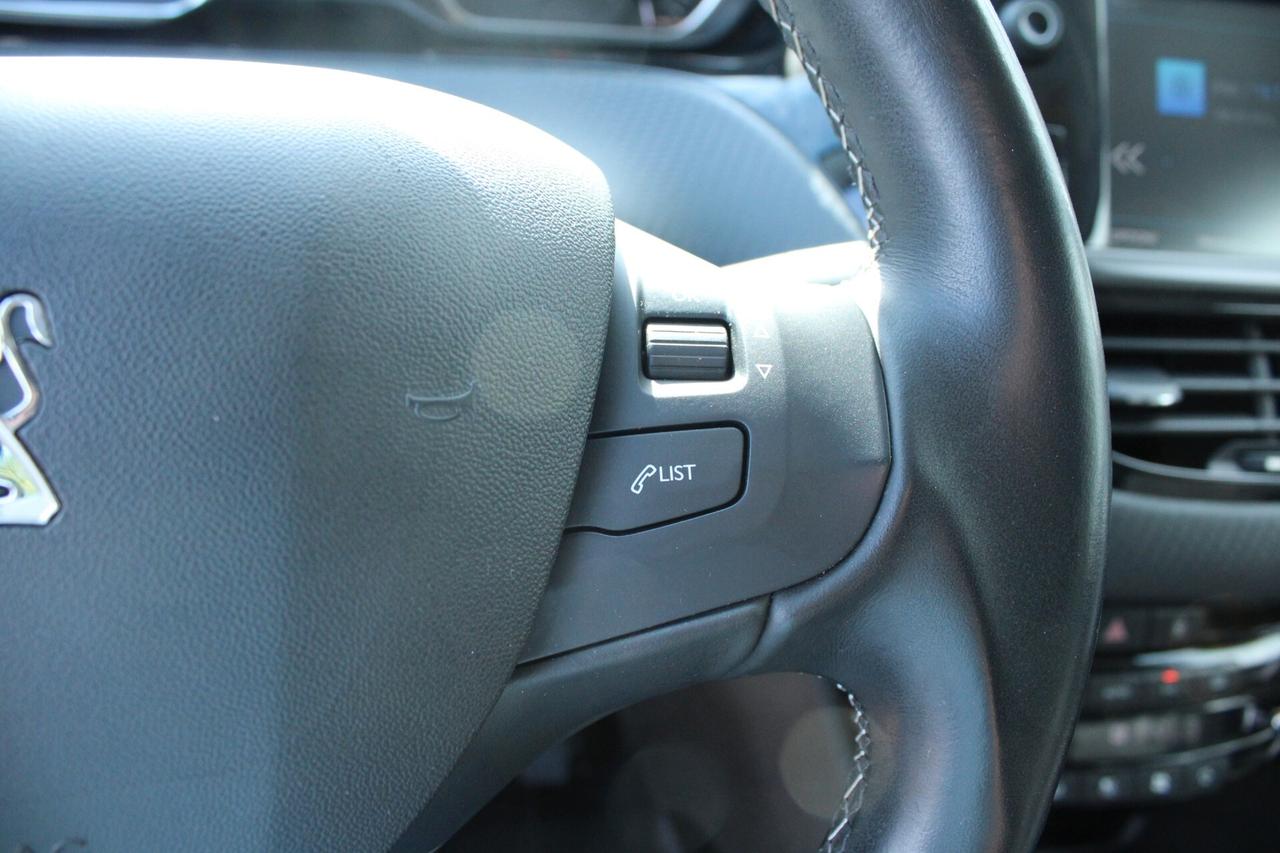 Peugeot 2008 PureTech 82 Allure