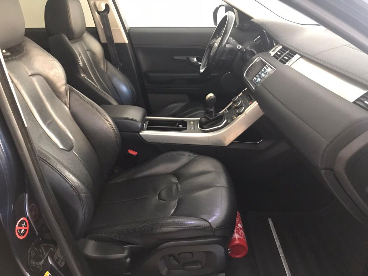 Land Rover Evoque 2.2 TD4 5p. PRESTIGE PANORAMICO