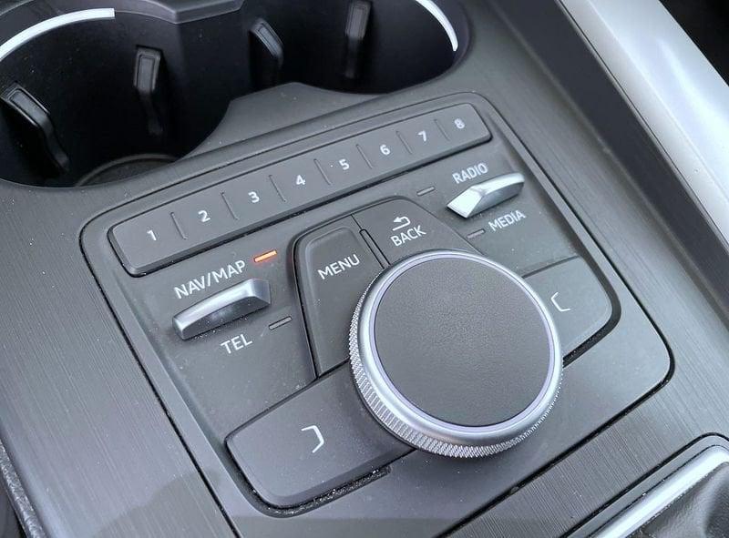 Audi A4 2.0 TDI 122cv S tronic