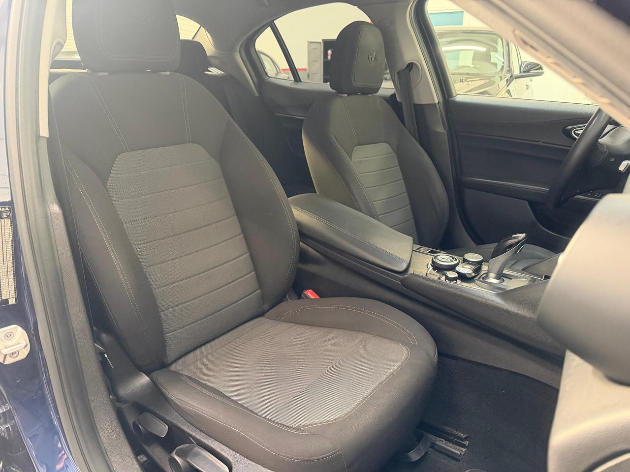 Alfa Romeo Giulia 2.2 Turbodiesel 150 CV AT8 Business