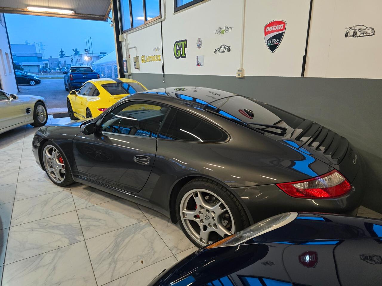 Porsche 911 Carrera Coupé