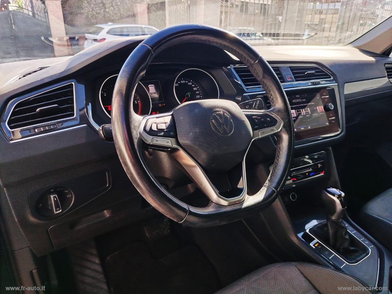 VOLKSWAGEN Tiguan 2.0 TDI 150CV SCR DSG R-Line