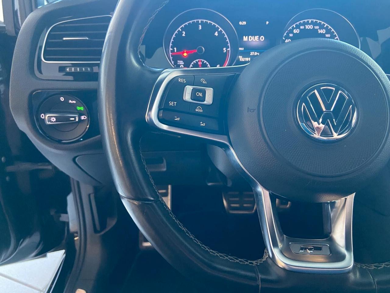Volkswagen Golf 7.5 1.6 TDI 115 CV DSG R-LINE PACK