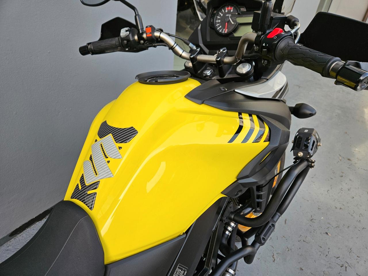Suzuki V Strom DL 650 - 2017