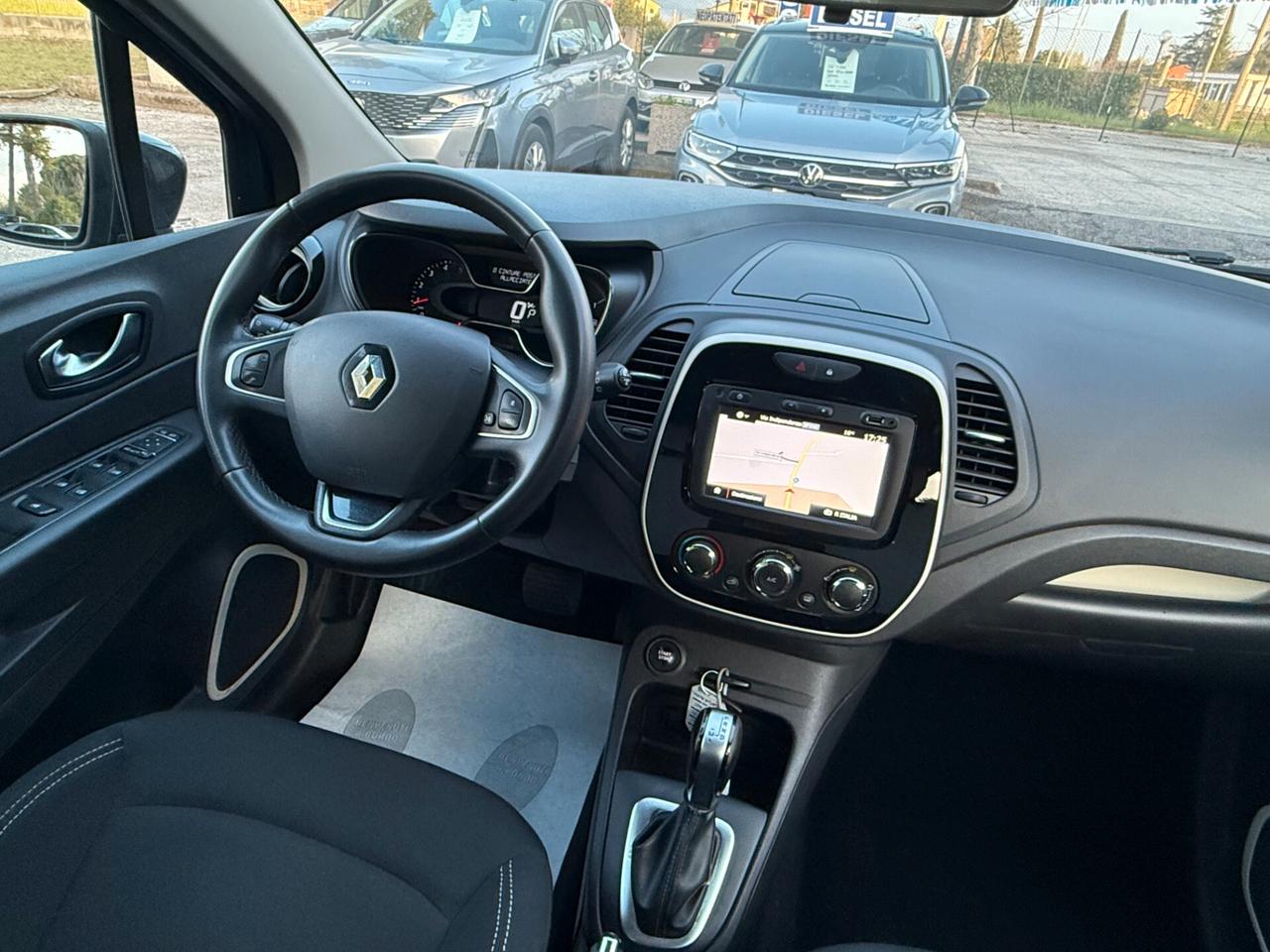 " PERFETTA " Renault Captur dCi 90 CV EDC Initiale