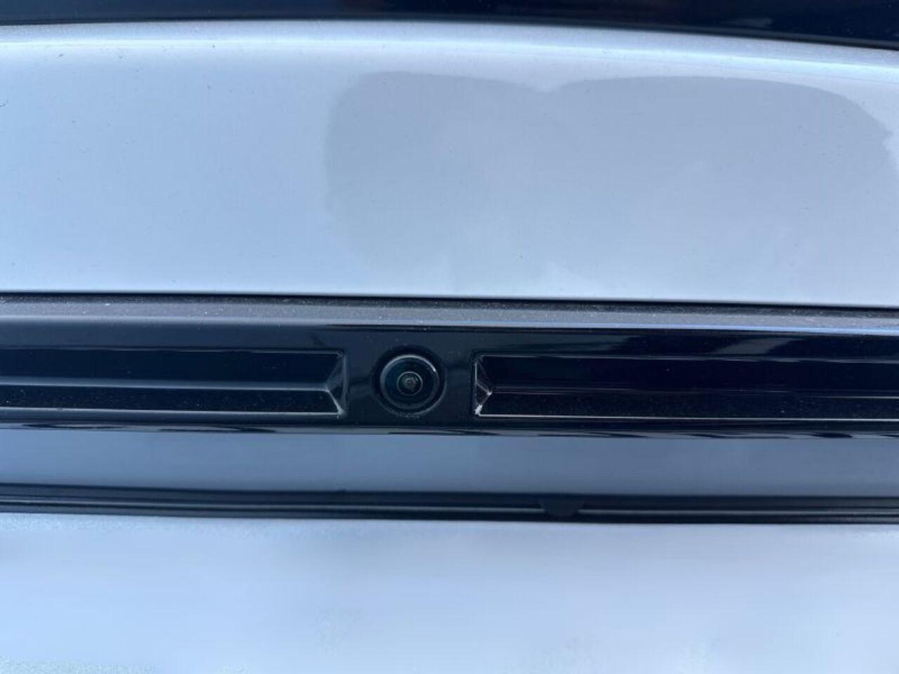 PEUGEOT 2008 II 2023 - 2008 1.2 puretech Allure s&s 130cv eat8