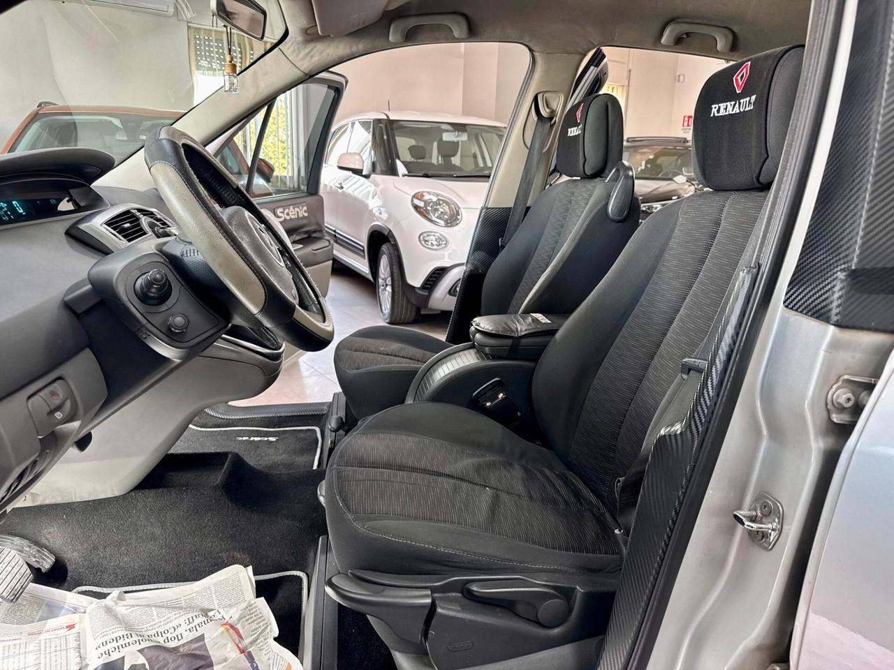 Renault Scenic 1.9 dCi 130CV EDC Dynamique