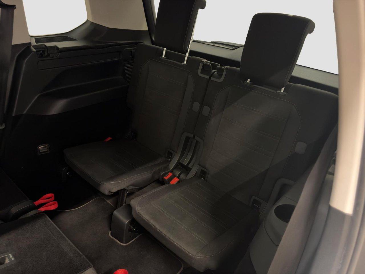 Volkswagen Touran 2.0 tdi Executive dsg*FORMULA S*