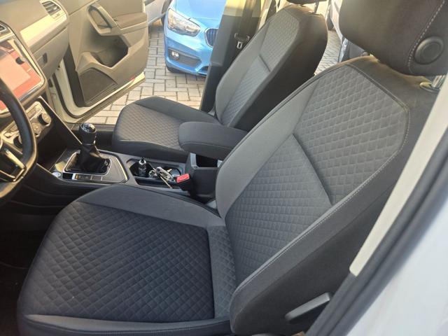 VOLKSWAGEN Tiguan 1.5 TSI Business BlueMotion Technology