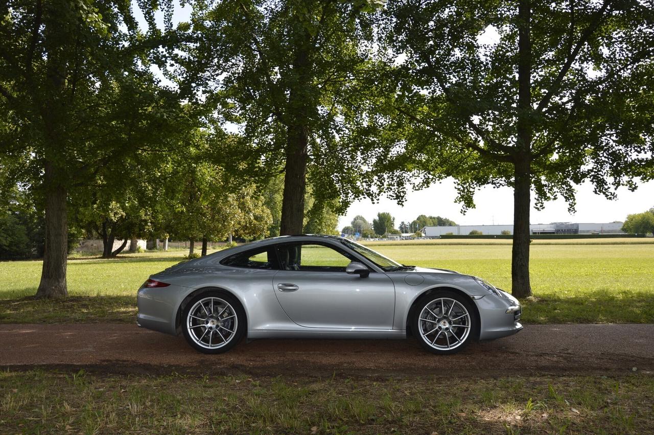 Porsche 911 3 Carrera Coupé TETTO