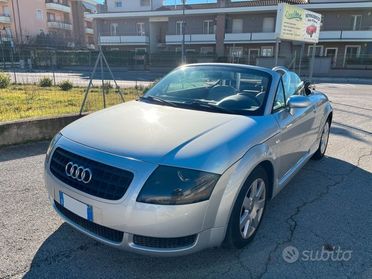 Audi TT Roadster 1.8 Turbo 179 CV cat