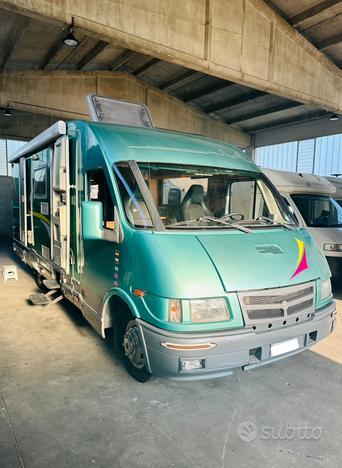 Mobilvetta euroyatch su daily 2.8 turbo diesel