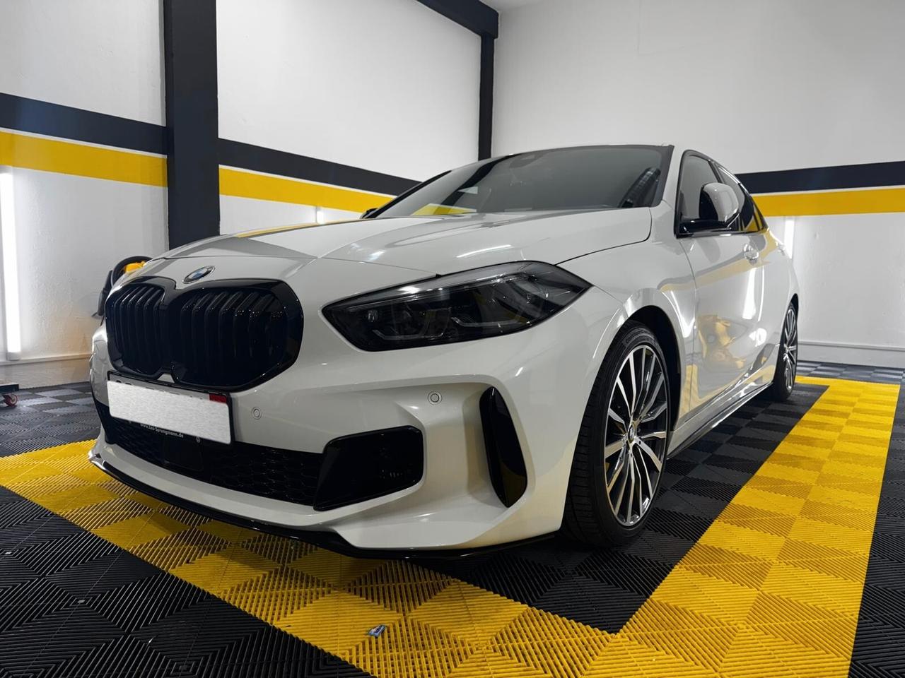 Bmw 118 118d 5p. Msport Exterior