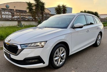 Skoda Octavia 2.0 TDI SCR 150 CV DSG Wagon Executive