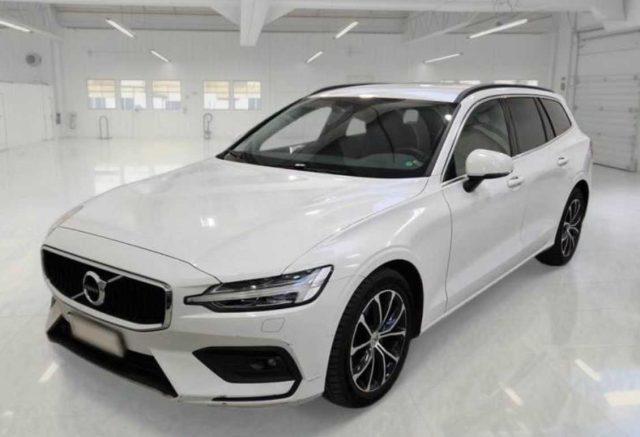VOLVO V60 B3 Geartronic Momentum Business