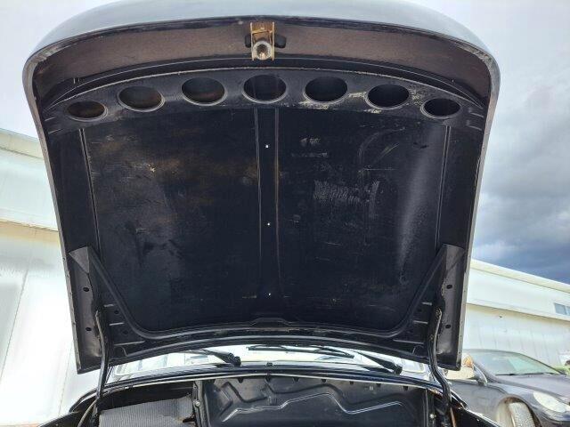 Volkswagen MAGGIOLONE CABRIO KARMANN 1303 - ASI-