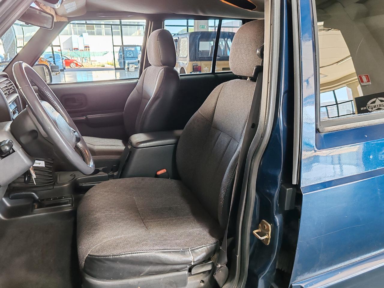 Jeep Cherokee 2.5 TD 5 porte Command-Trac Classic