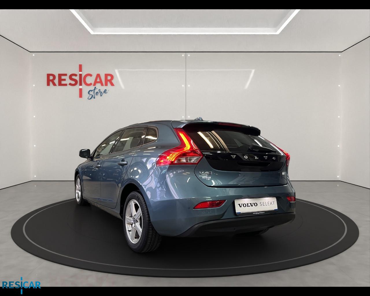 VOLVO V40 1.6 d2 Business