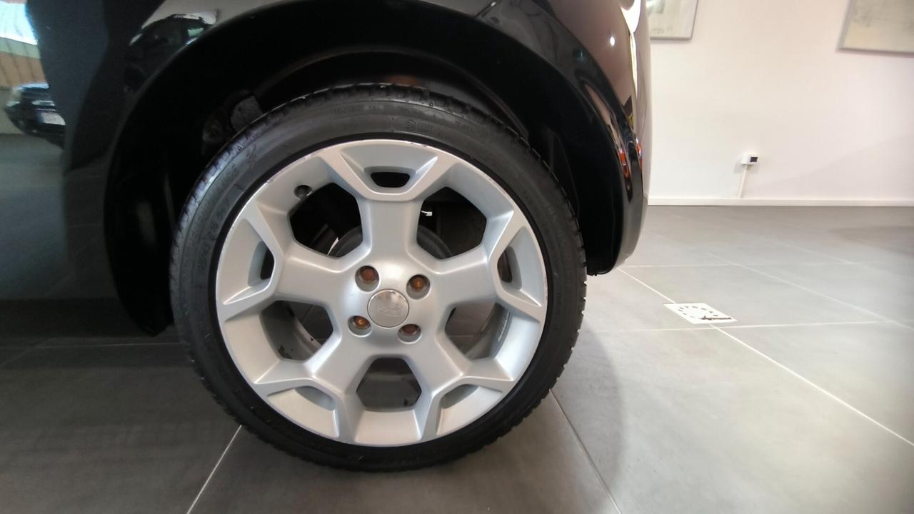 Ford Ka 1.2 8V 69CV Titanium ok neopatentati