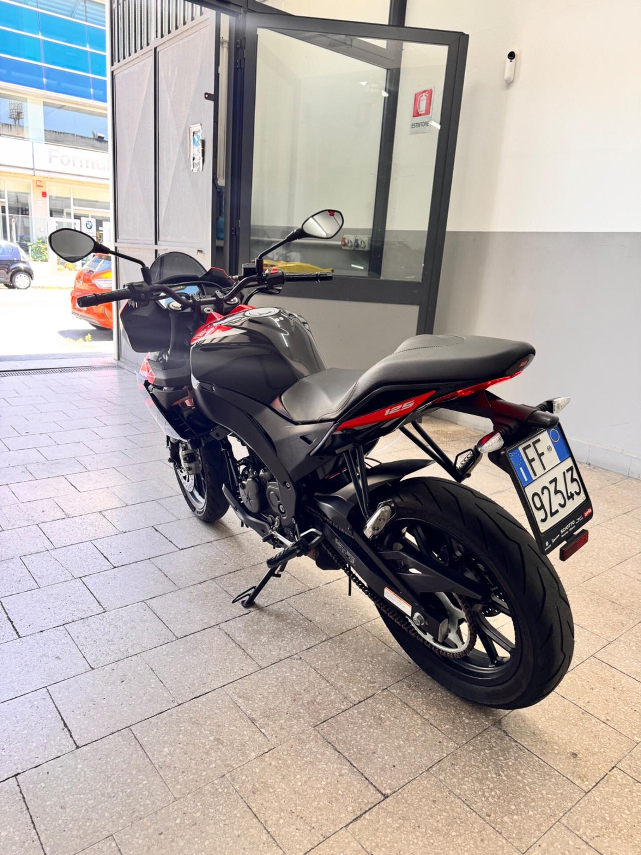 APRILIA TUONO 125 COME NUOVA - 11/2023