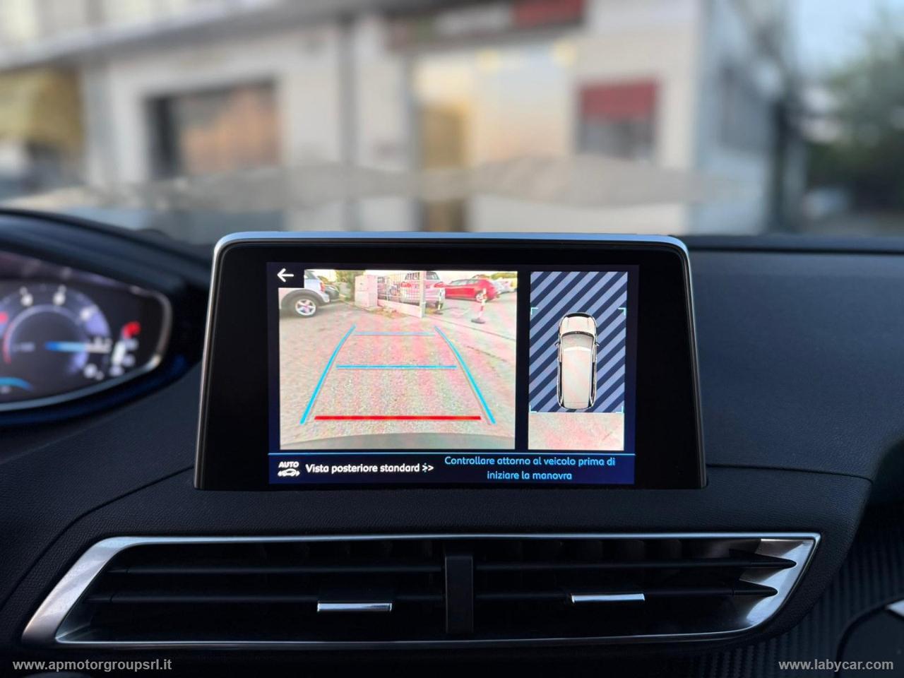 PEUGEOT 5008 BlueHDi 130 S&S EAT8 Allure