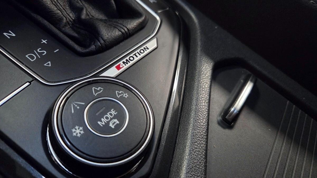 Volkswagen Tiguan 2.0 TDI SCR DSG 4MOTION Executive BMT