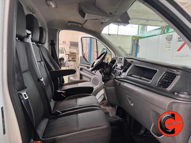 FORD Transit Custom 320 2.0 TDCI 131 CV L1H1-BLUETOOTH-CRUISE-SENSORI