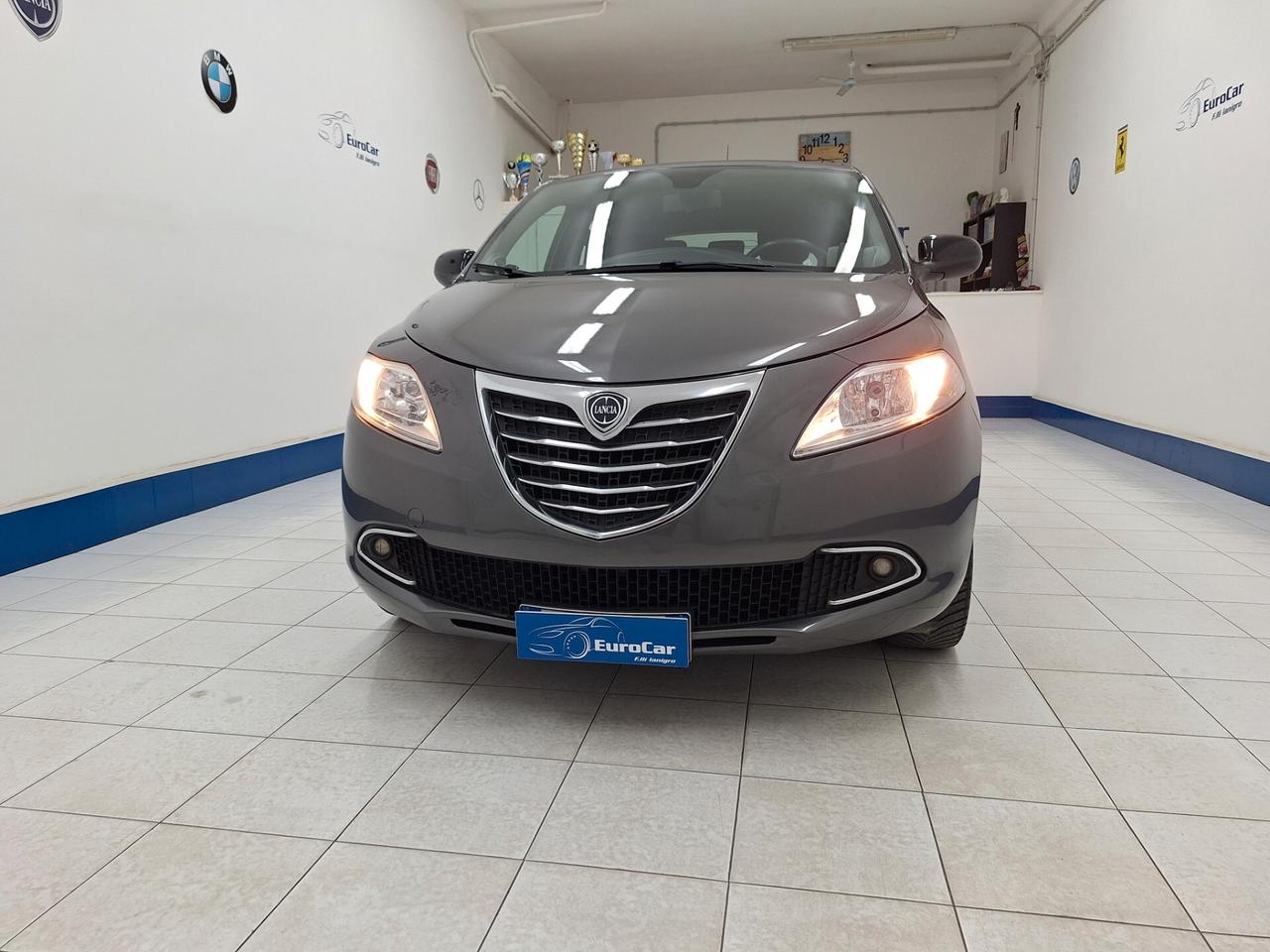 Lancia Ypsilon 1.2 69cv Platinum