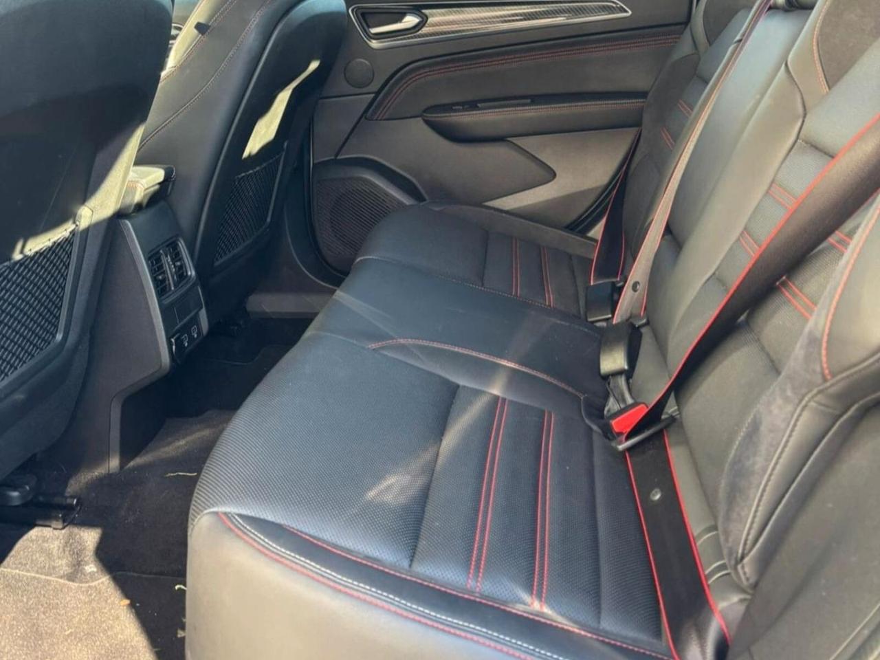 Renault Arkana Hybrid E-TECH 145 CV R.S. Line