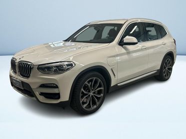 BMW X3 30 e Luxury xDrive Steptronic