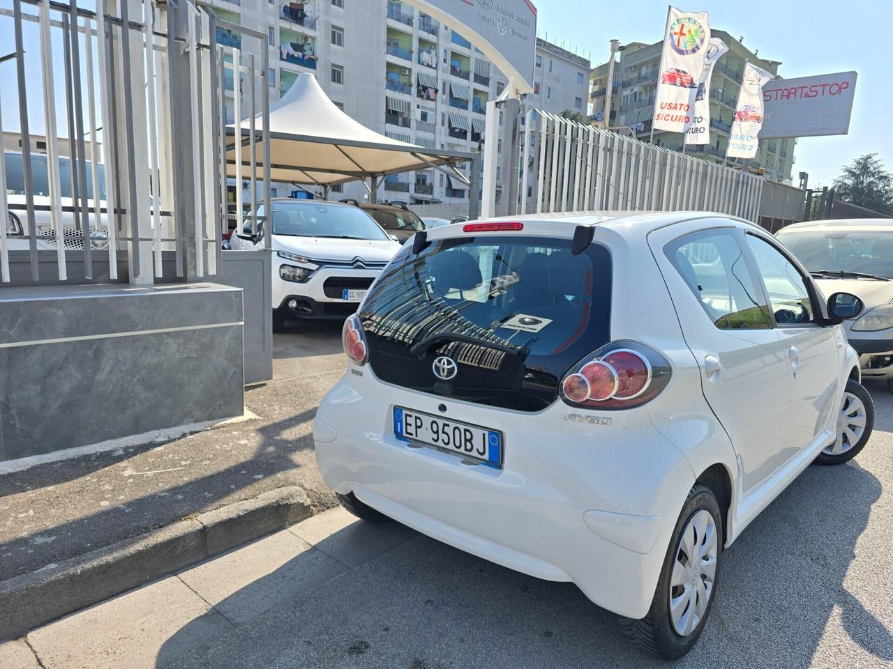 Toyota Aygo 1.0 12V VVT5 porte Lounge Connect MMT