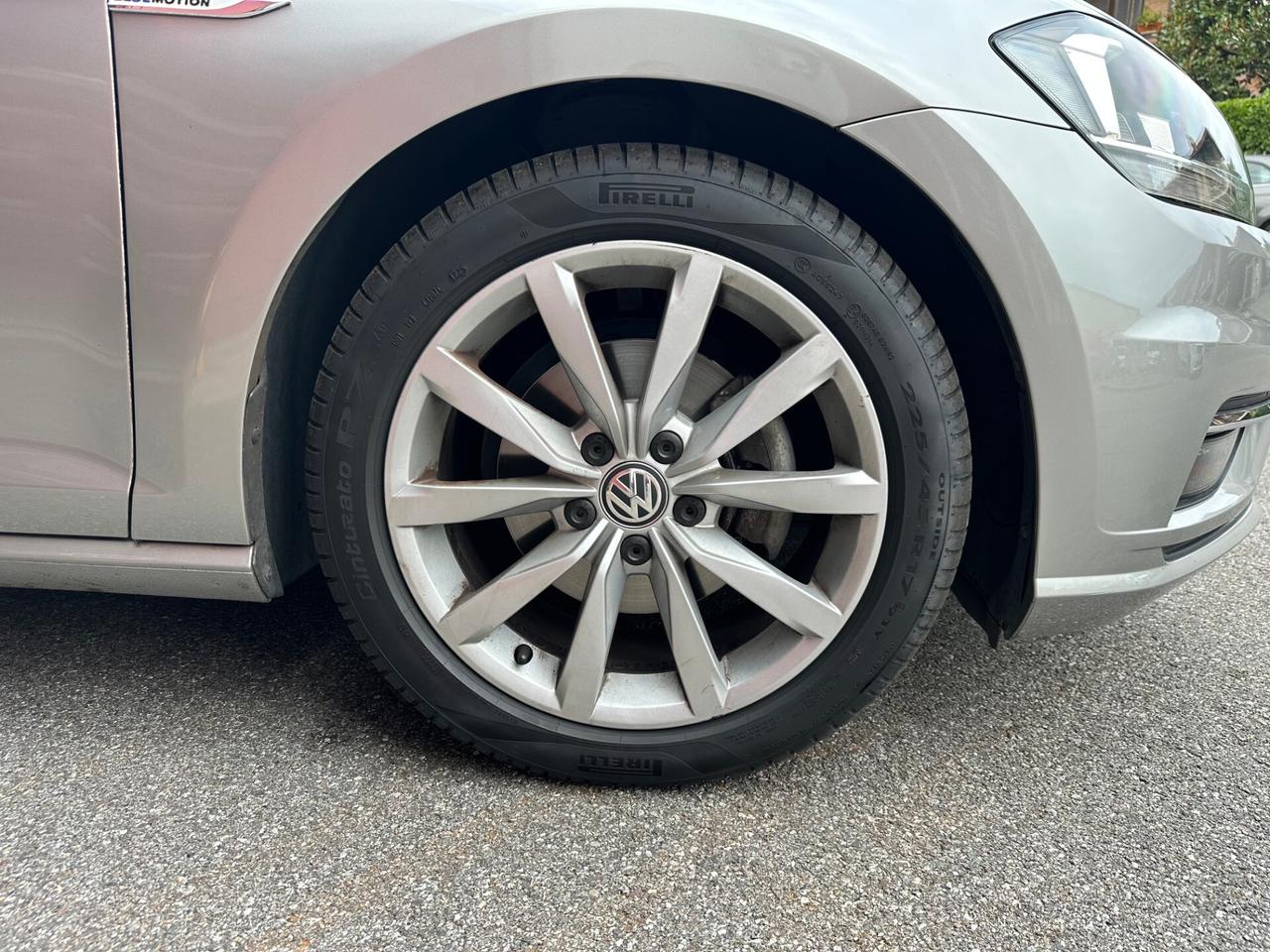 Volkswagen Golf VII 2017 5p 1.5 tsi Highline 130cv dsg UNIPROPR.