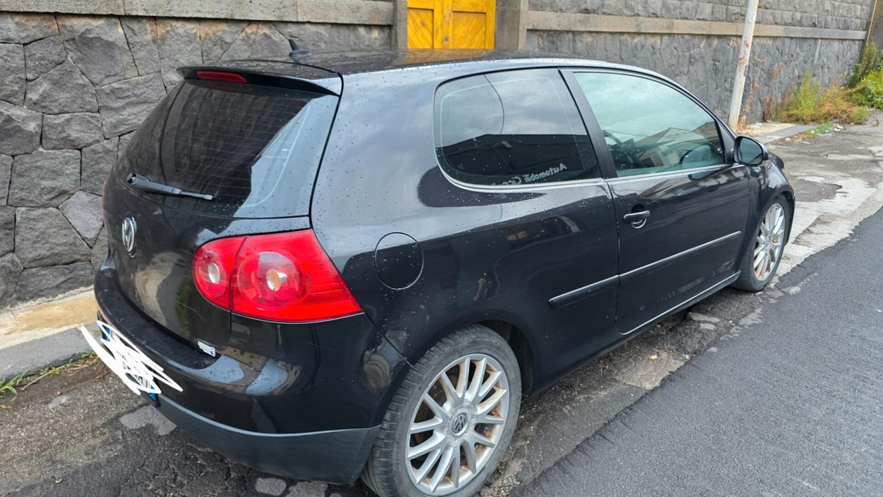 Volkswagen Golf 2.0 170cv