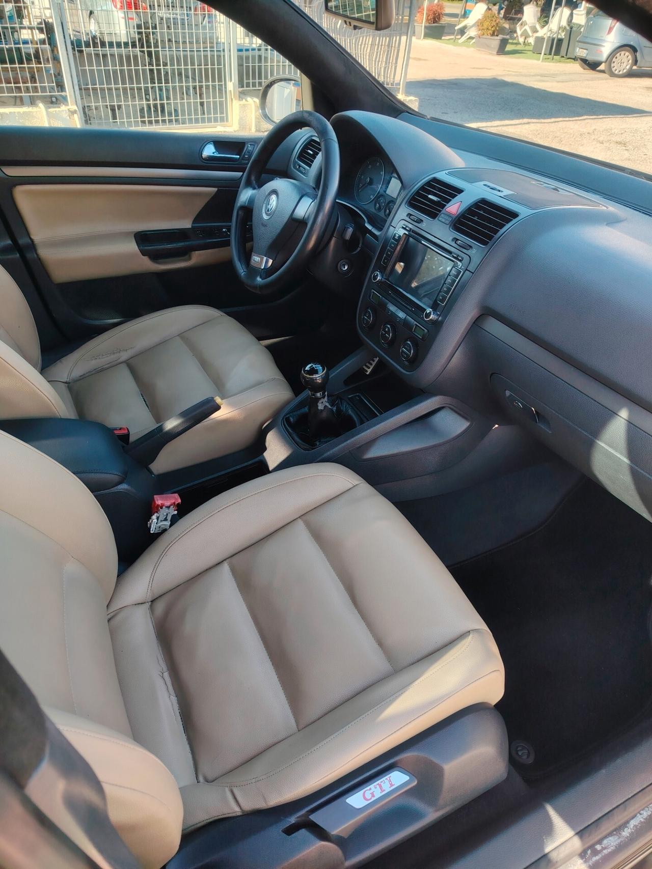 Volkswagen Golf 1.9 TDI 5p. Comfortline