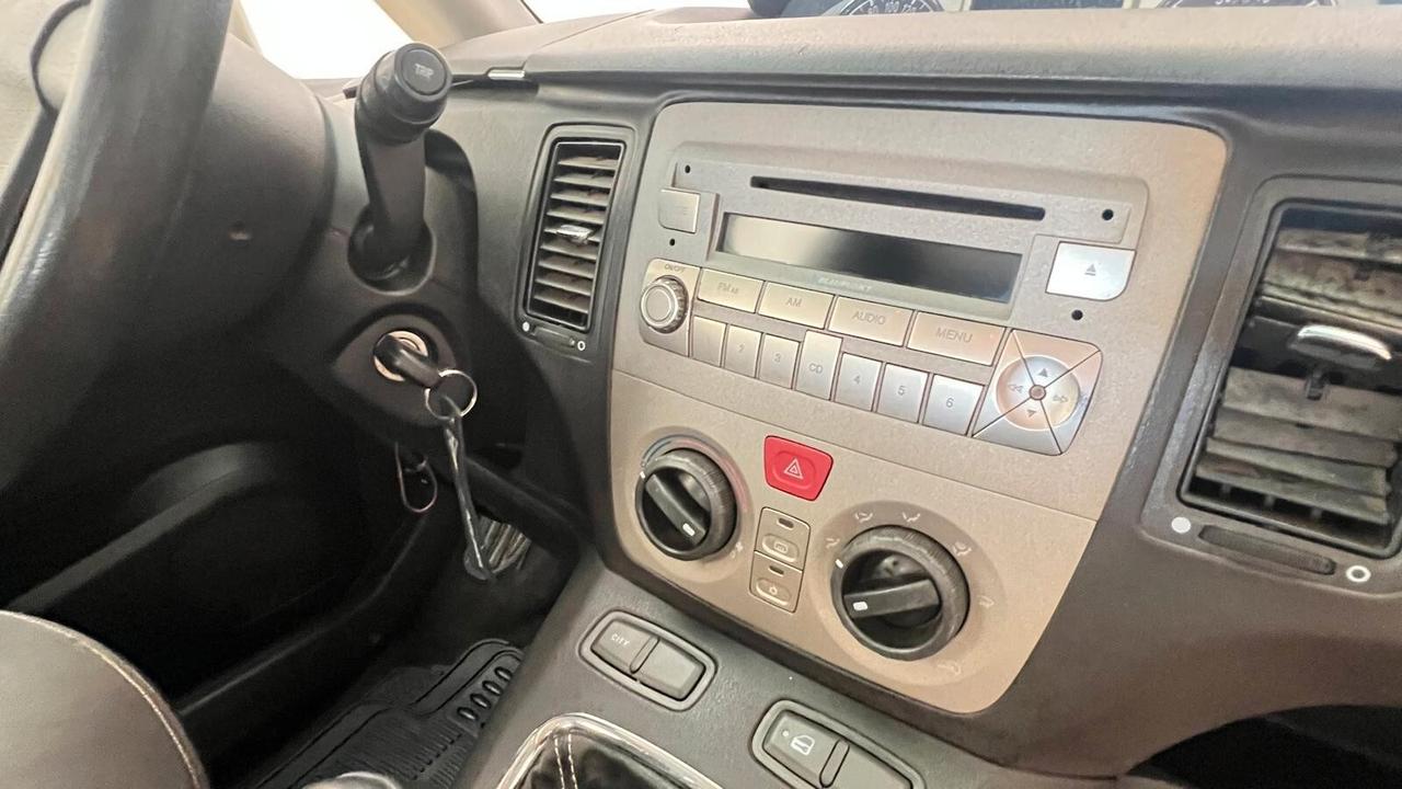 Lancia MUSA 1.3 Multijet 16V 90 CV Platino Plus DFN