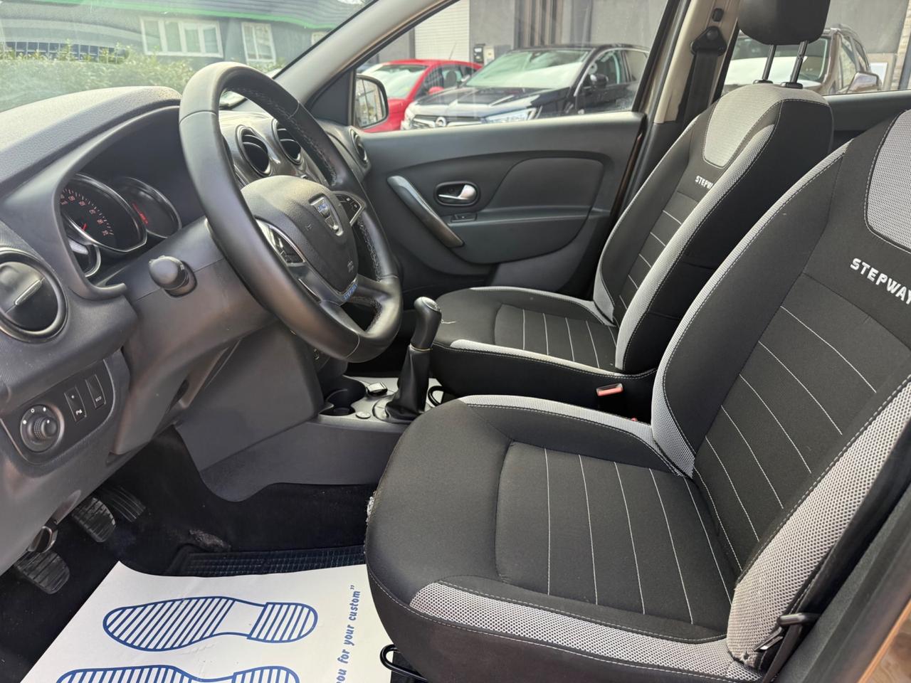 Dacia Sandero Stepway 0.9 TCe Turbo GPL 90 CV S&S Techroad